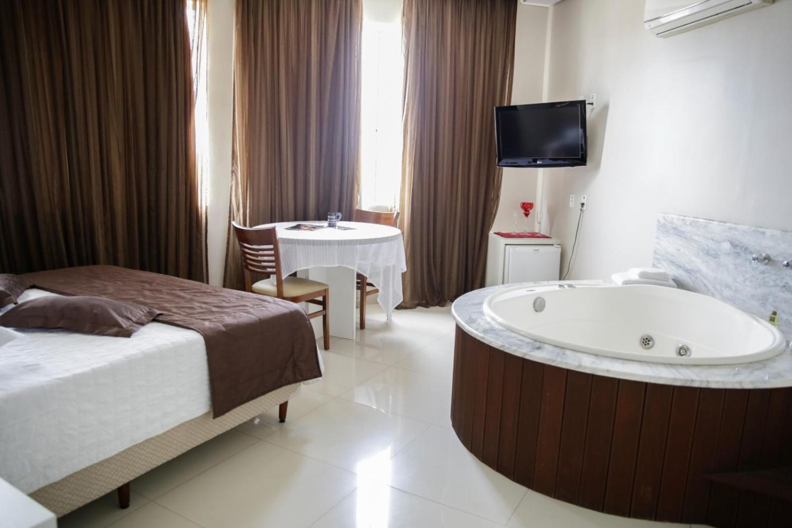 Hotel Emacite Flex 马夫拉 外观 照片