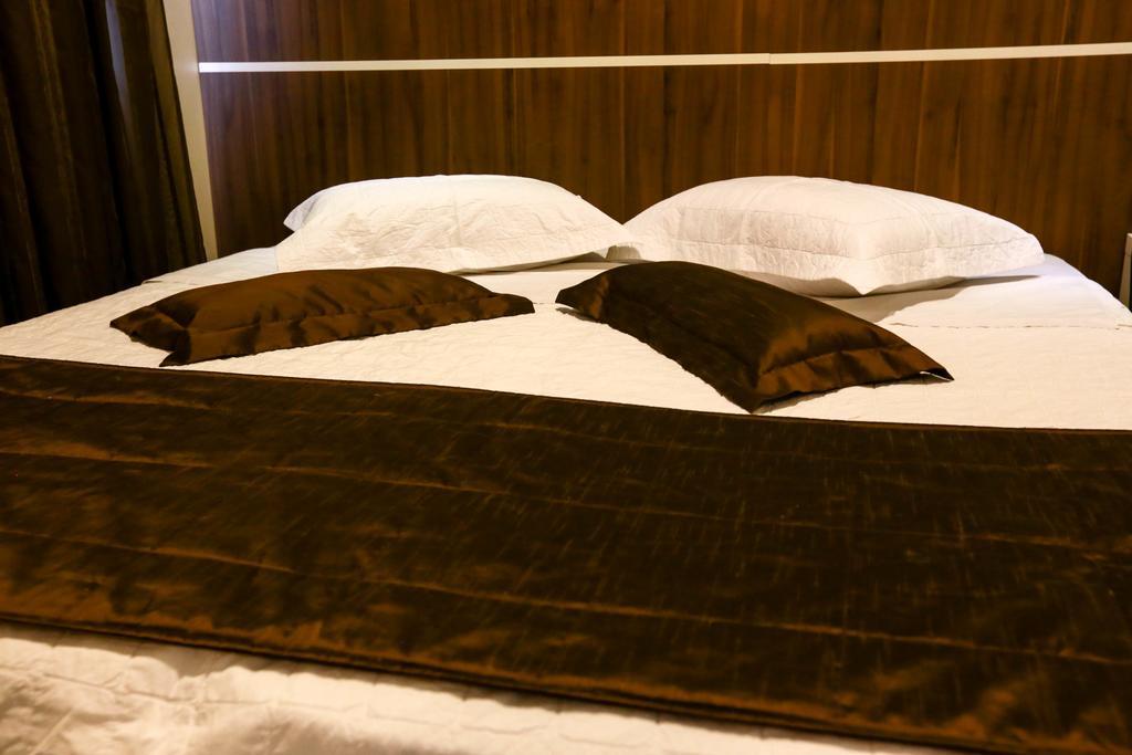 Hotel Emacite Flex 马夫拉 外观 照片